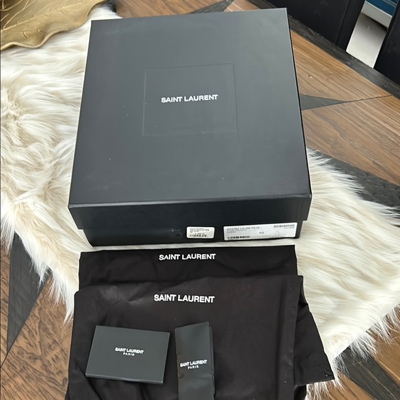 Saint Laurent. Soleado - Picture 6 of 6